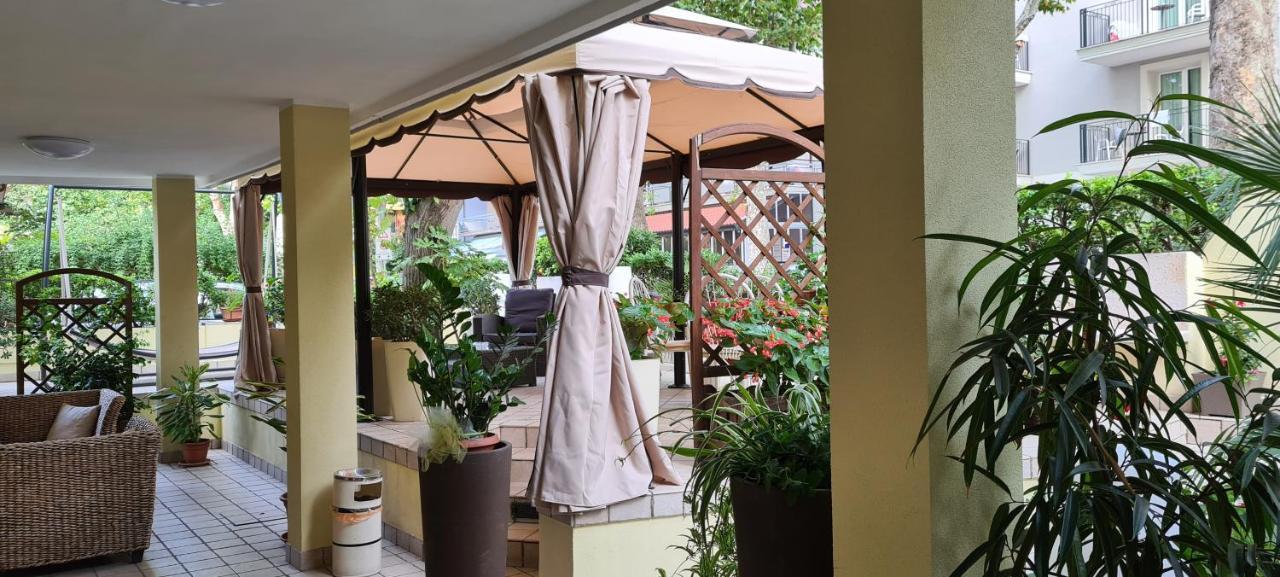 贝派酒店 里米尼 外观 照片